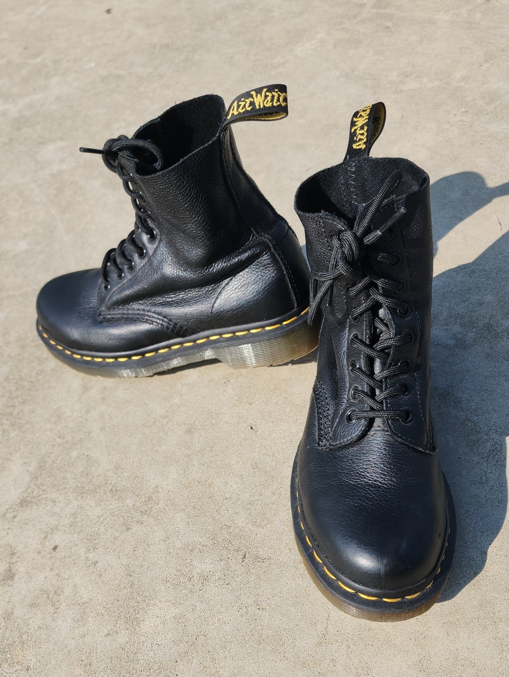 Dr. Martens 1460 Pascal Black Leather Lace-Up Boots with Yellow Stitching size 7